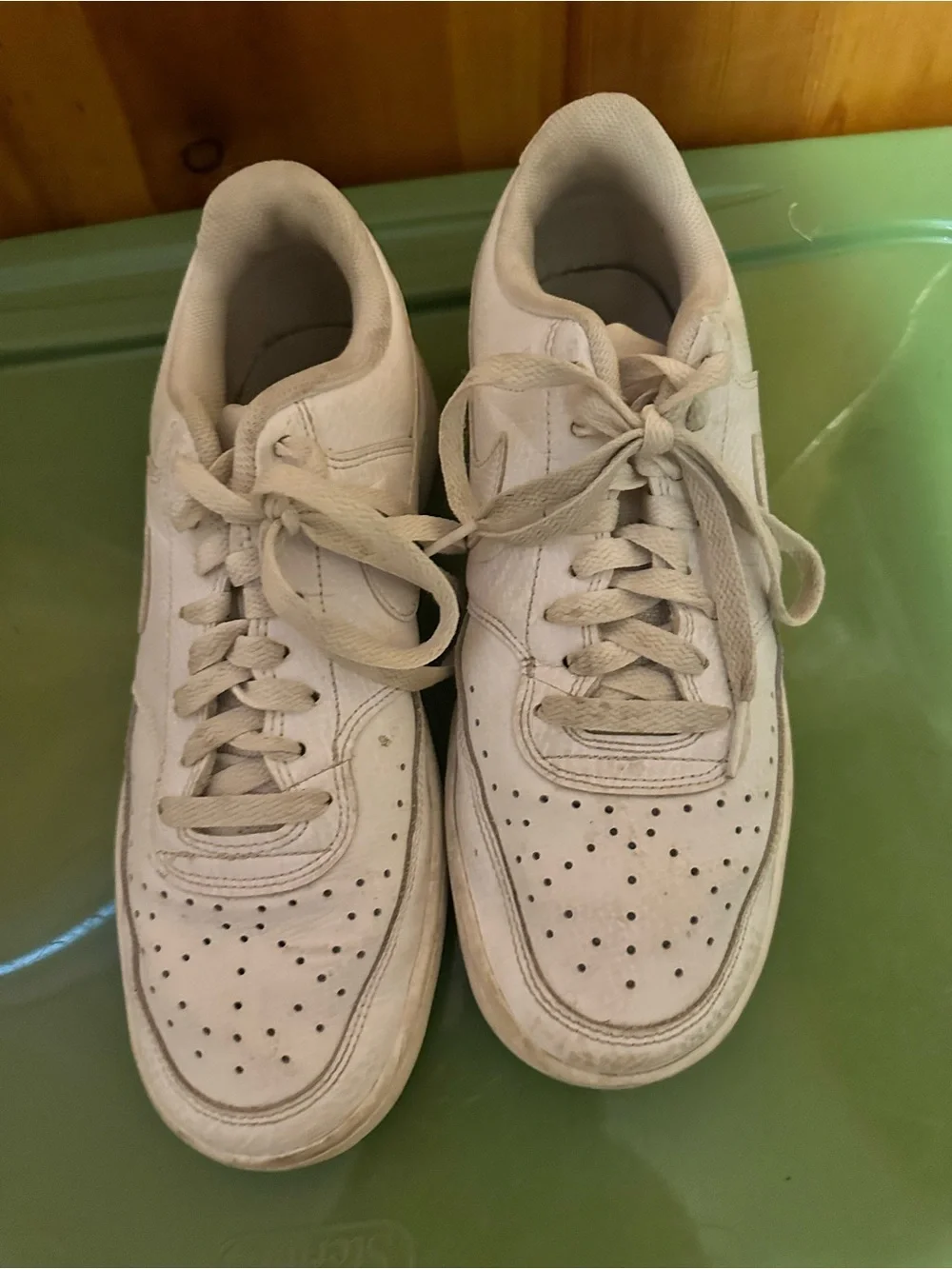 Women’s court vision lows